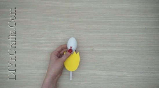 Hatched Chick Spoon - 5 Fun Easter Crafts for Kids Using … Plastic Spoons!