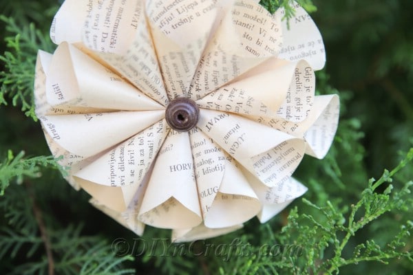 Your old book flowers will look fantastic to matter what you use them for.