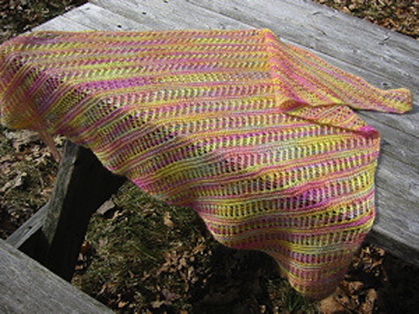 Garter lace triangle shawl