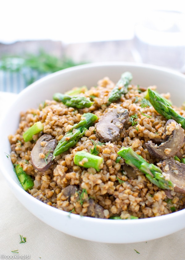 Buckwheat-With-Mushrooms-And-Asparagus