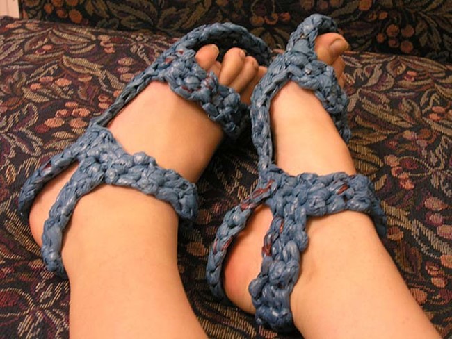 These sandals are made from plarn. 