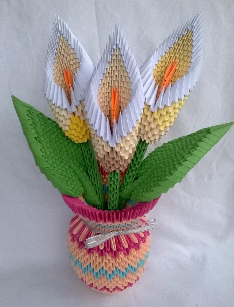 модульное оригами цветов в вазе