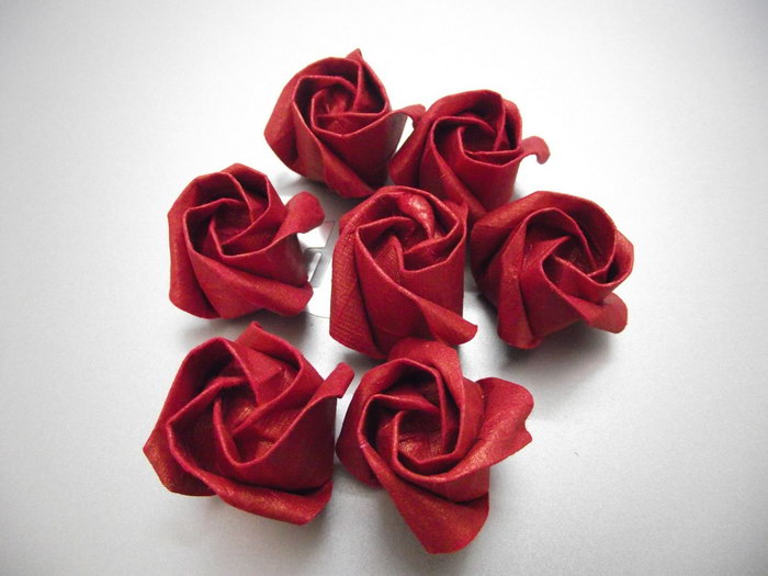 оригами из салфеток роза