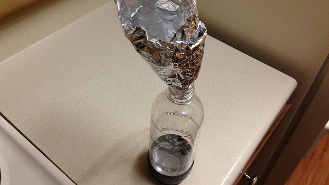10 Simple Aluminum Foil Life Hacks You Can Try Right Now