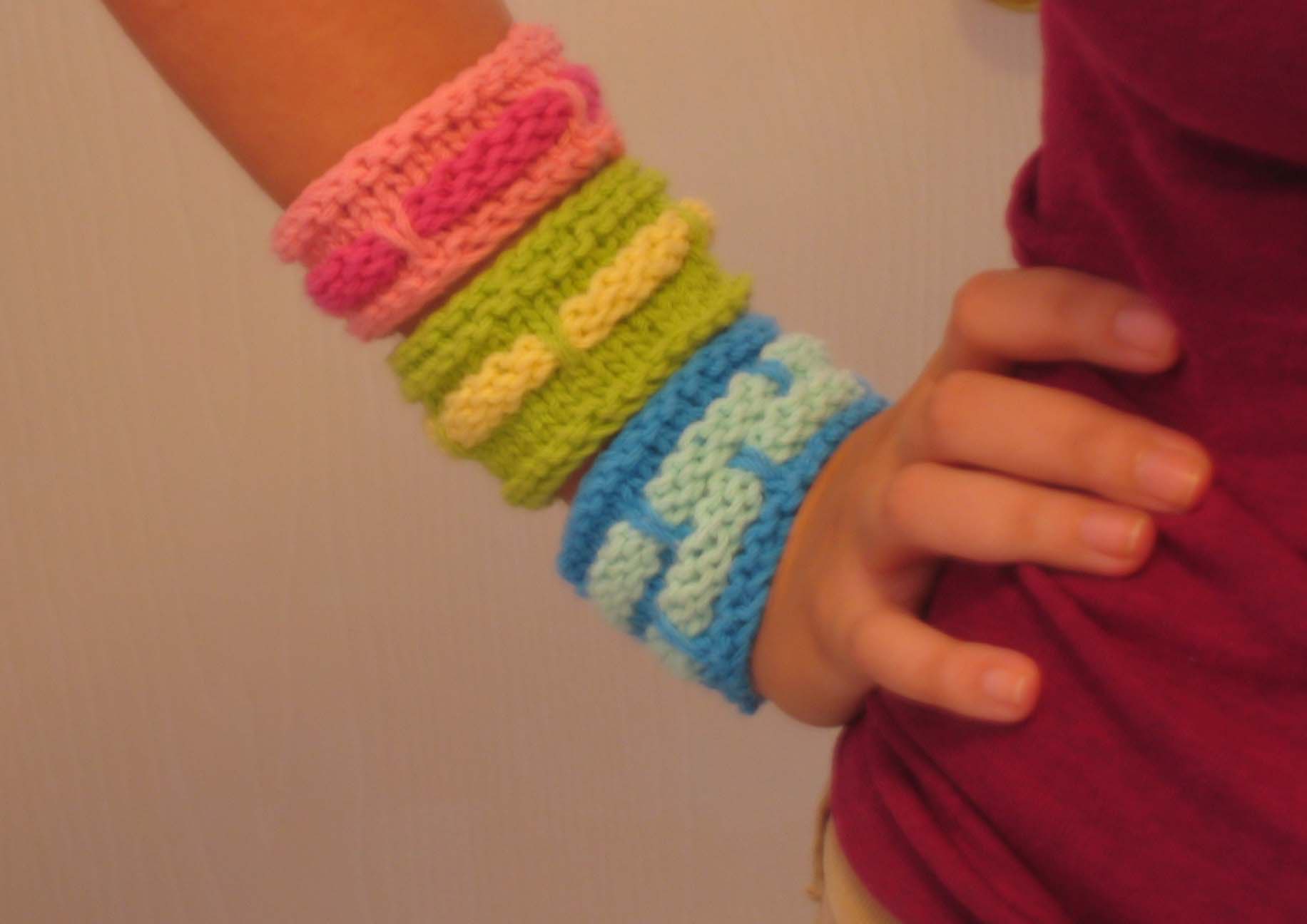 Band Cuffs Free Knitting Pattern 