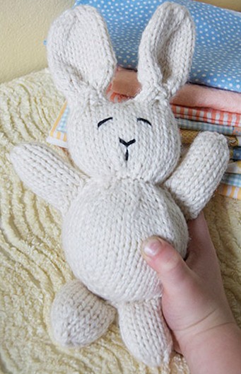Free knitting pattern for bunny rabbit plush toy softie