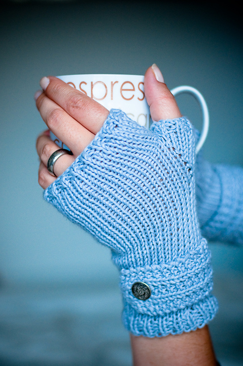 Free knitting pattern for Fable Fingerless Mitts easy pattern
