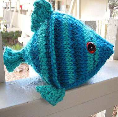 Free Knitting Pattern for Friday the Fish Toy
