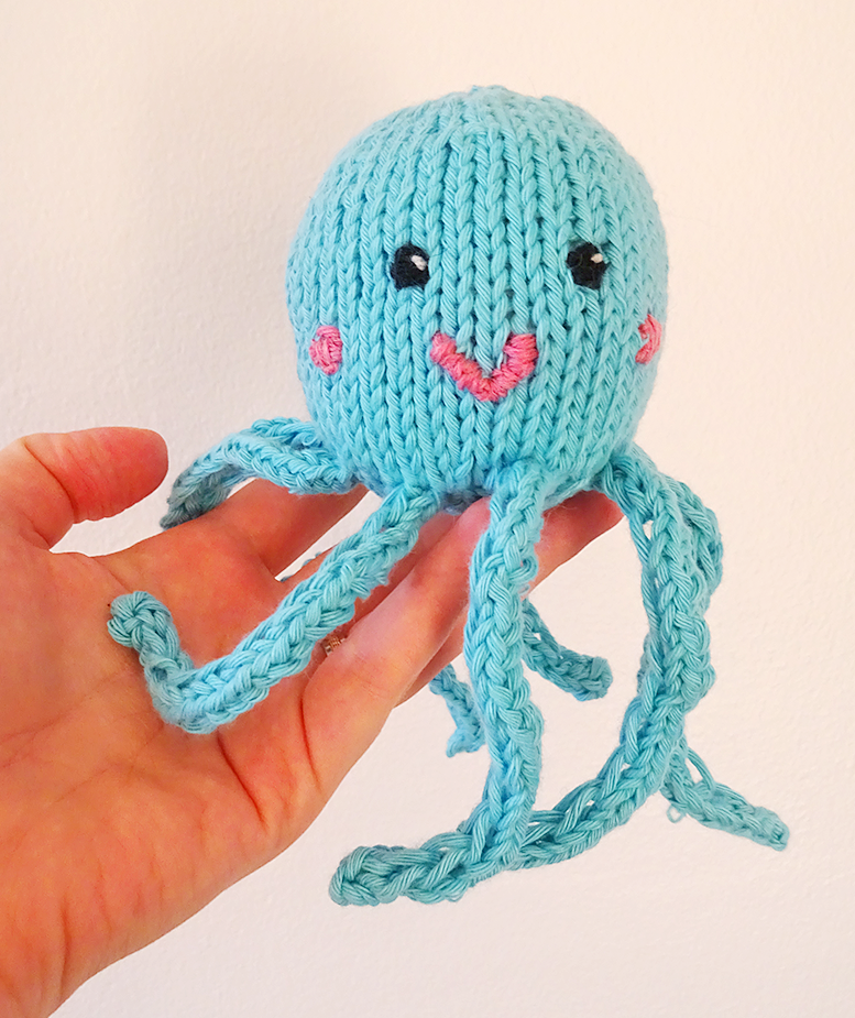 Free Knitting Pattern for Theo