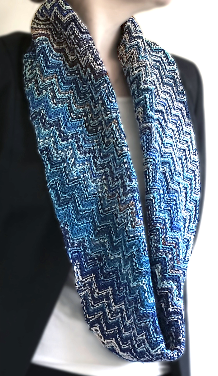 Free Knitting Pattern for Skein Hash Cowl