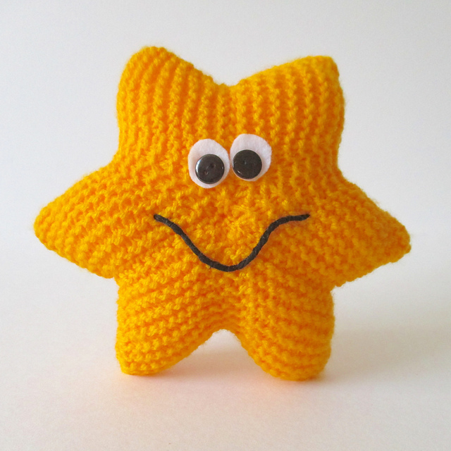 Free knitting pattern for Starfish softie toy