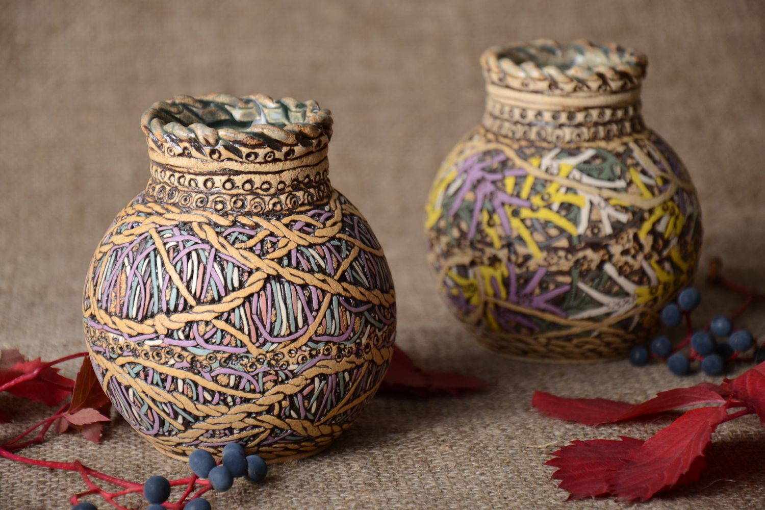Декор керамической вазы