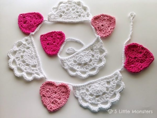 Crochet Doily Bunting - Crochet doily patterns are unique and a great investment of time. They take skill and attention to detail and are perfect for relaxing. #crochetpatterns #crochetdoilypatterns #freecrochetpatterns #crochetaddict