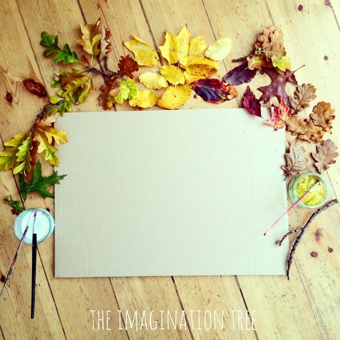 Invitation to create an Autumn collage with leaves, glue and glitter glue