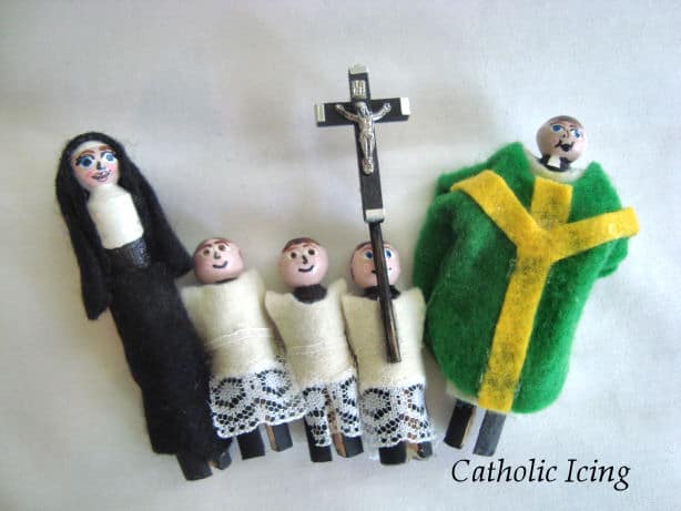 how to make catholic peg dolls