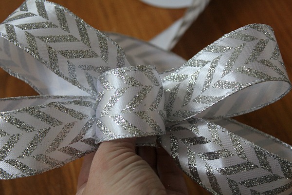 How to make a bow for a wreath.