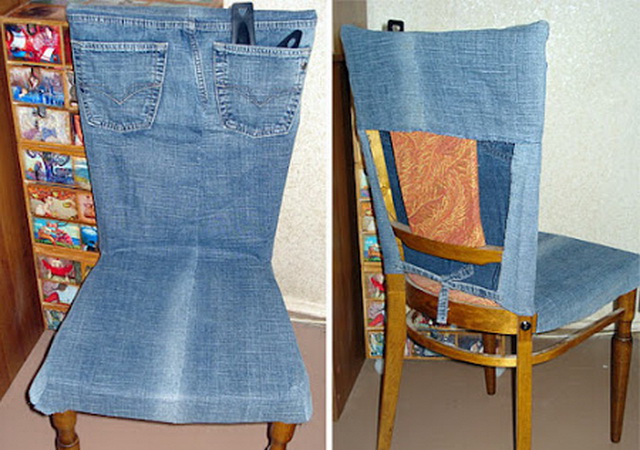 Чехол на стул со спинкой из старых джинсов