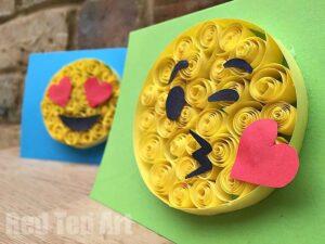 Paper Quilling for Kids and Beginners - Emoji Greeting Card