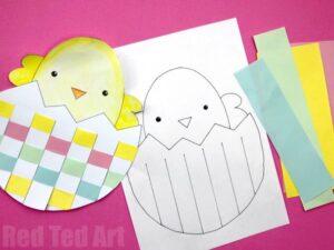 Paper Plate Chicks - this paper plate sewing craft is SO CUTE for Easter. Perfect fine motor skill activity for kids and simply the most adorable Paper Plate Chick Craft!