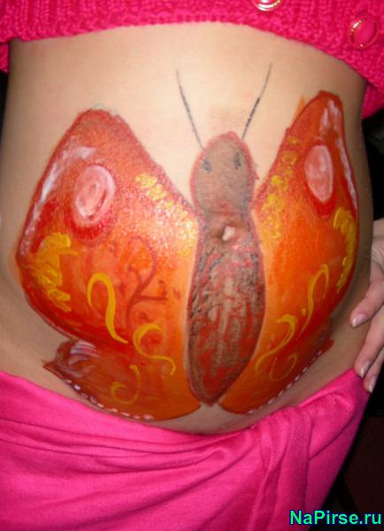 Беременные бодиарт: рисунки на животах